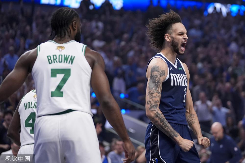 在选秀大会 在选秀大会